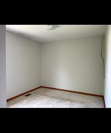 3rd image of 5822 Trailside Ct