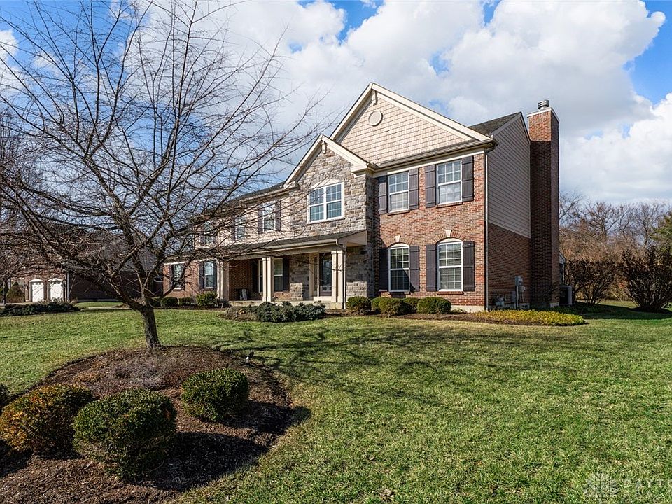 1st image of 10025 Meadow Woods Ln