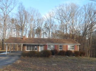 3304 Twin Arch Dr, Danville, VA 24540