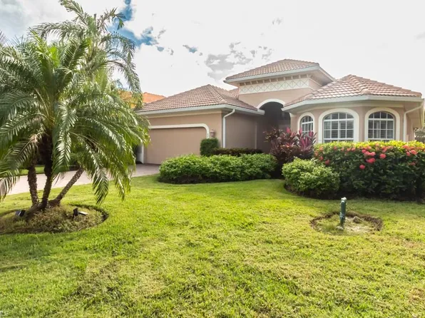 6749 Bent Grass DR, NAPLES, FL 34113