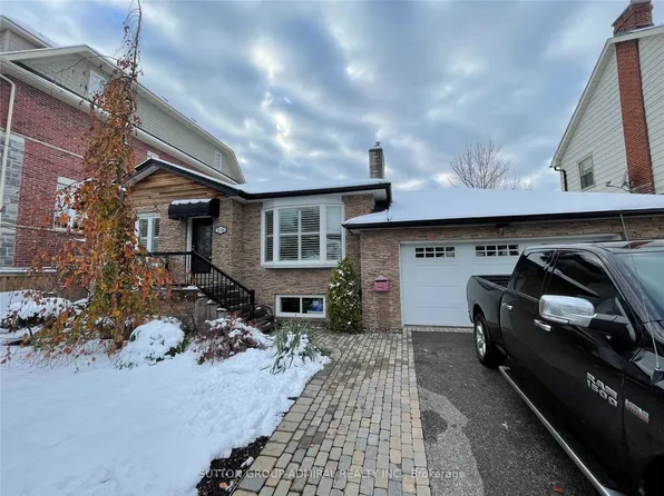 1148 Islington Ave, Toronto, ON M8Z 4S5