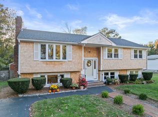 7 Brookside Ter, Randolph, MA 02368