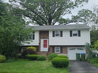 56 Orange St, Edison, NJ 08817