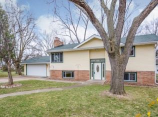 4933 Wisconsin Ave N, New Hope, MN 55428