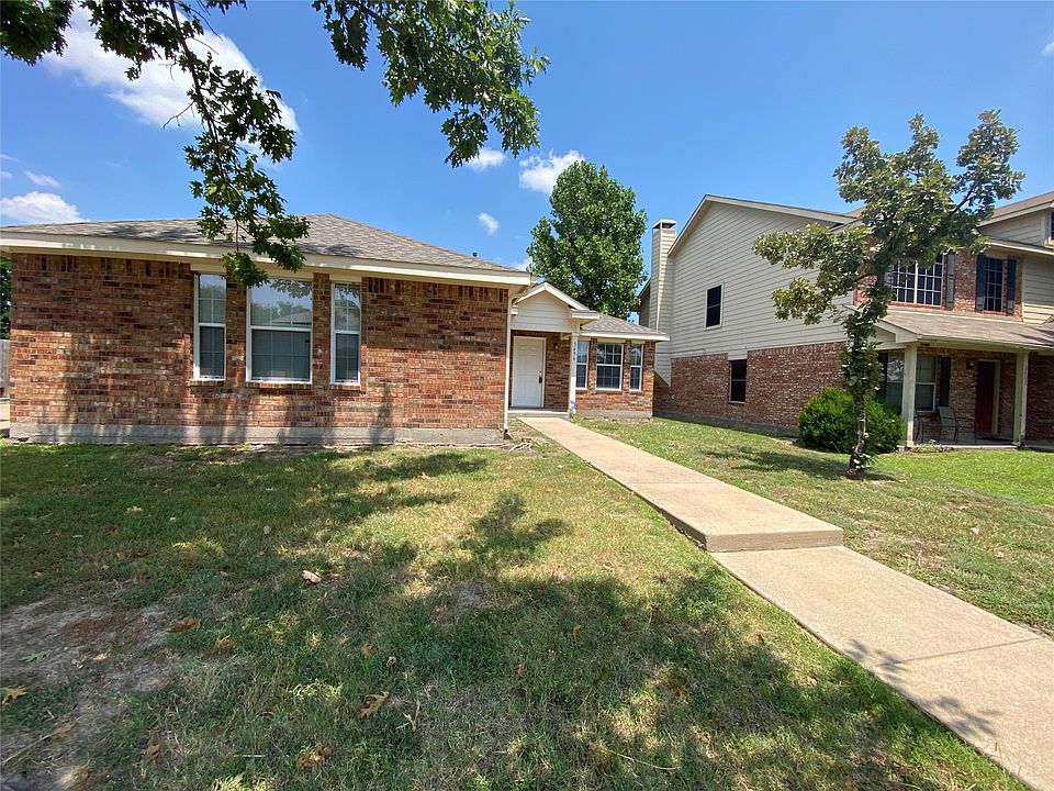 1st image of 3496 Hawthorne Trl