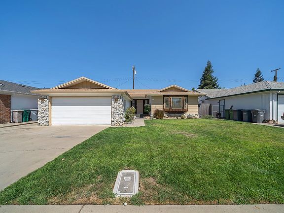5th image of 1445 Vista Dr