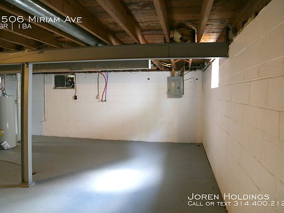 5th image of 9506 Miriam Ave