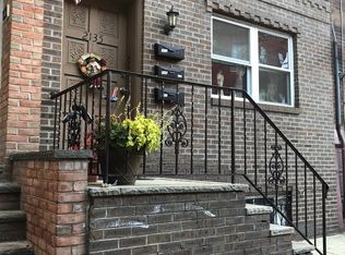 2135 S 15th St FLOOR 1, Philadelphia, PA 19145