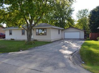 3422 Eagle Rd, Kansasville, WI 53139