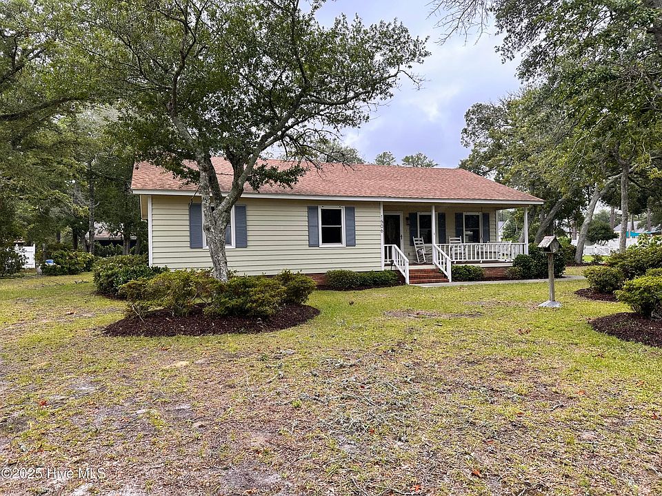1st image of 1506 E Oak Island Drive