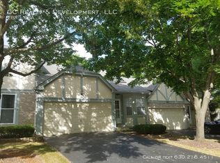 1405 W Sapphire Dr, Hoffman Estates, IL