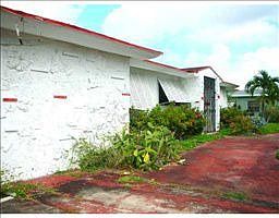 2nd image of 225 NW 121st St
