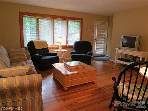 4th image of 19401 Dogwood Dr
