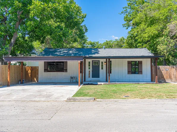 159 S Hackberry Avenue, New Braunfels, TX 78130