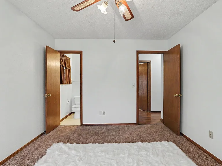 3917 Clendon Way — Photo 13
