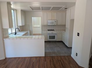 6122 W Chennault Ave, Fresno, CA