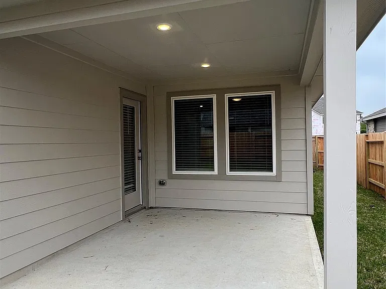 14330 Azalea Tree Dr — Photo 29