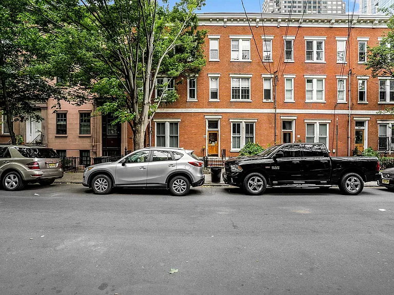 66 Sussex St #2 — Photo 17