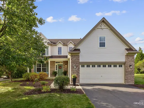 2736 McDuffee Cir, North Aurora, IL 60542