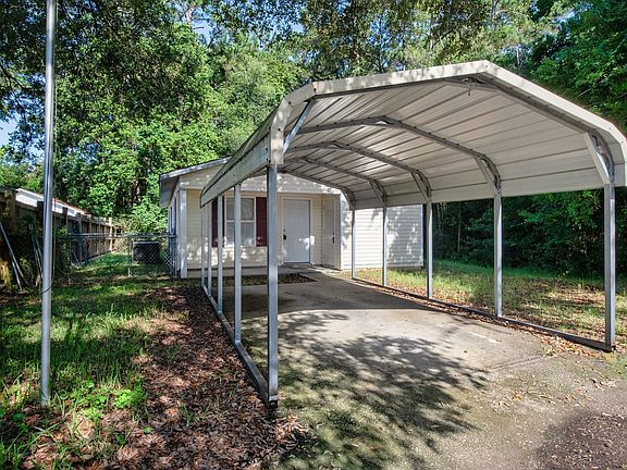 2nd image of 1612 Bradberry Pl