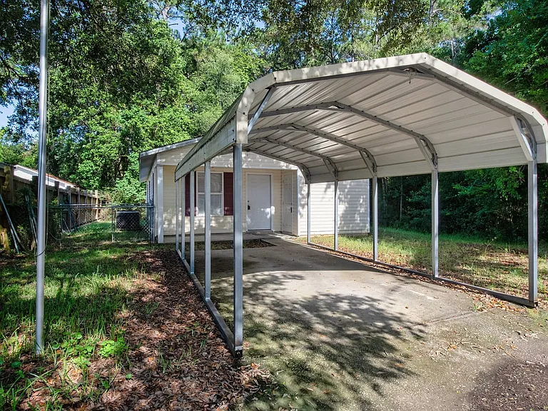 1612 Bradberry Pl — Photo 2