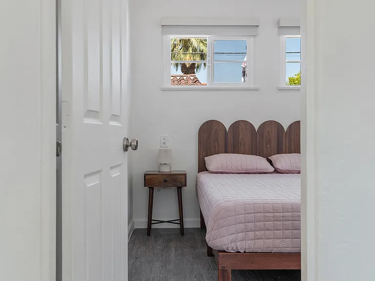 552 S Calle Santa Rosa — Photo 19