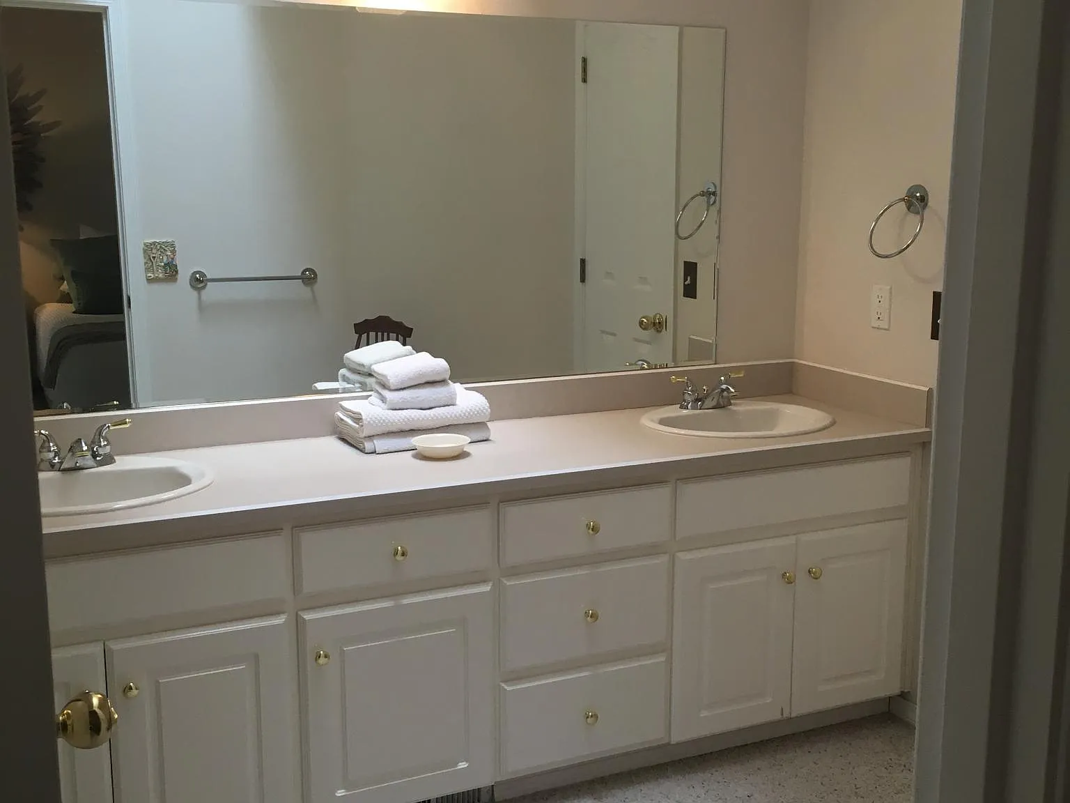 2175 Pine Ridge Dr — Photo 4