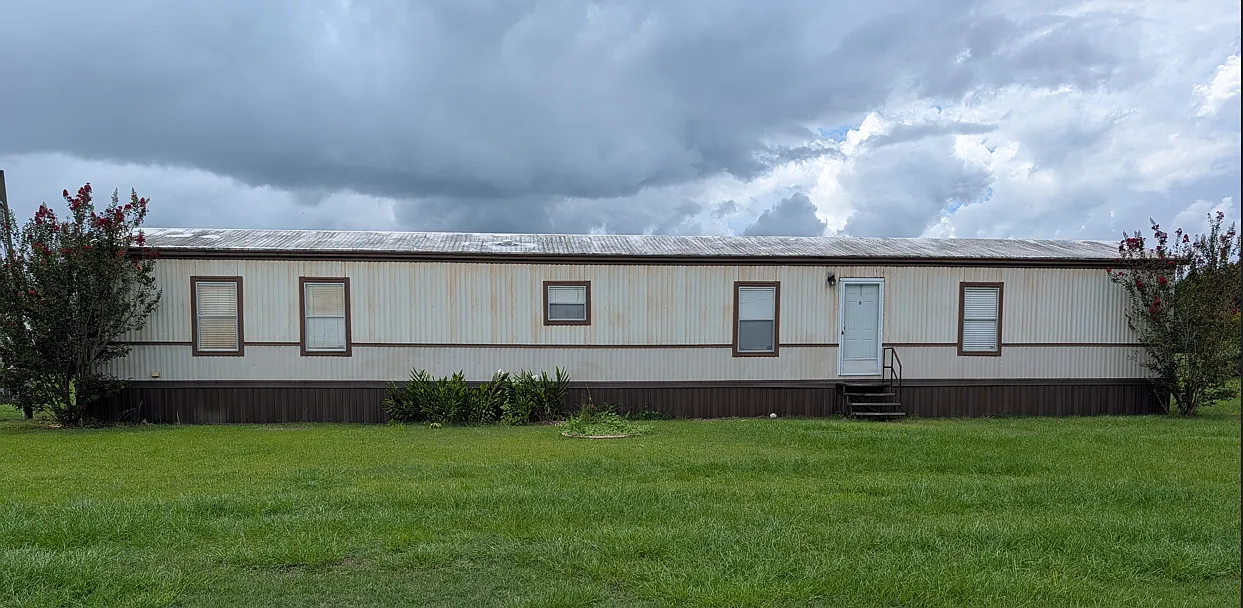 2 bed, 1150 sqft, $950 — Photo 1