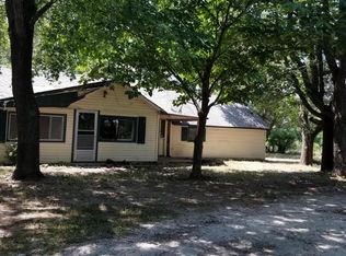 349 August Dr, Galena, MO 65656