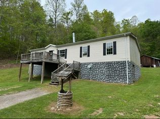 1893 Lick Fork Rd, Scarbro, WV 25917