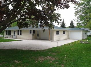 225 N Lawson St, Waldo, WI 53093
