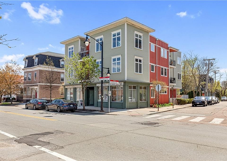1st image of 1268 Westminster St #300