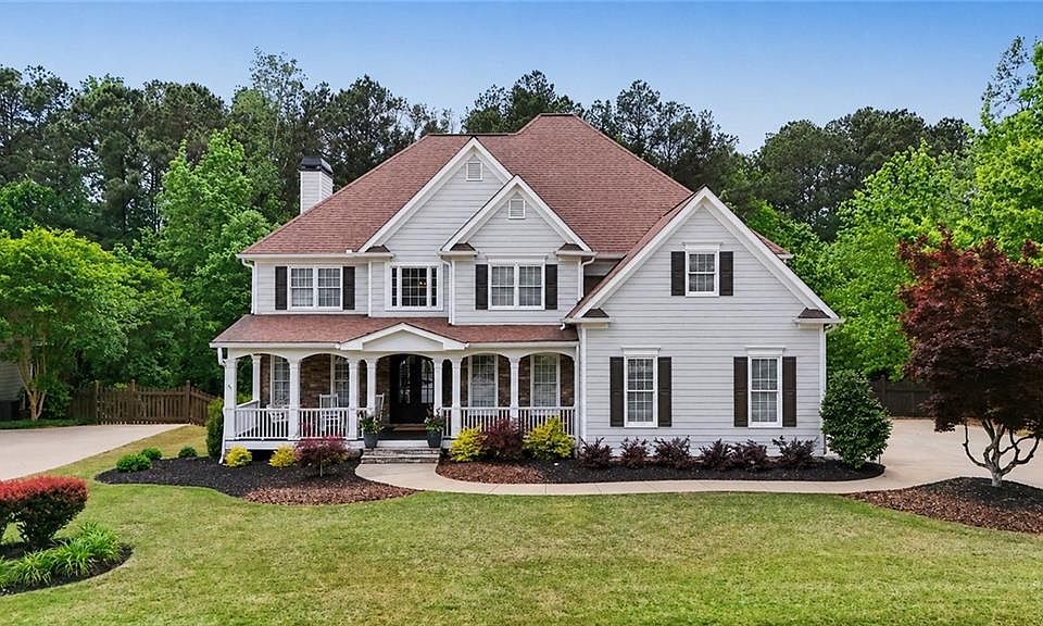 1st image of 161 Oakwind Point