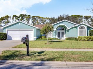 696 Sheridan Woods Dr, West Melbourne, FL 32904