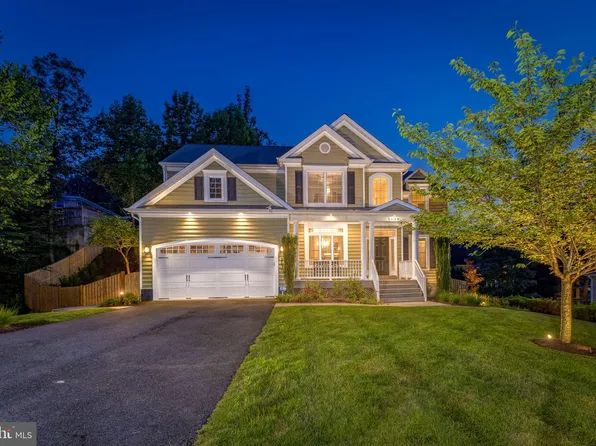 5620 Clermont Dr, Alexandria, VA 22310