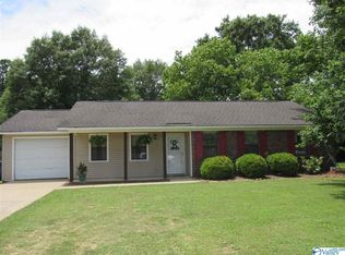 104 Danny St, Albertville, AL 35950
