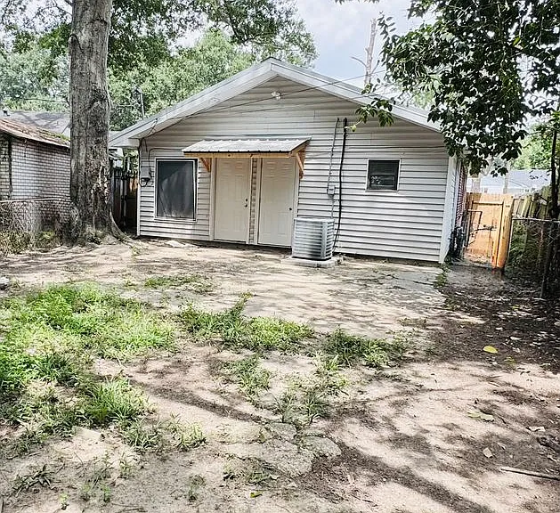 1955 Rice Dr — Photo 36