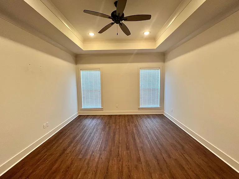 17529 Comfort Blvd — Photo 17