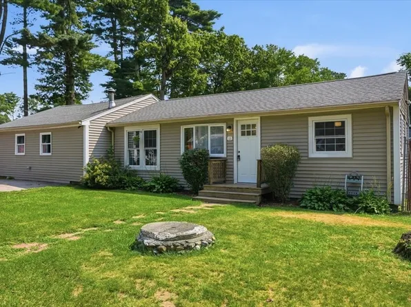 11 3rd Ave, Lakeville, MA 02347