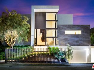 9607 Highridge Dr, Beverly Hills, CA 90210