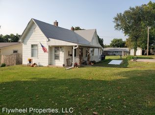817 Webster St, Clay Center, KS 67432