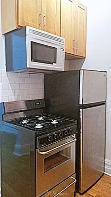 Rented by City Connections Realty | media 20