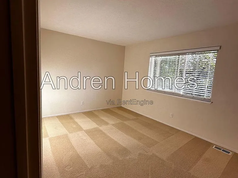 1540 42nd Ave #3 — Photo 15