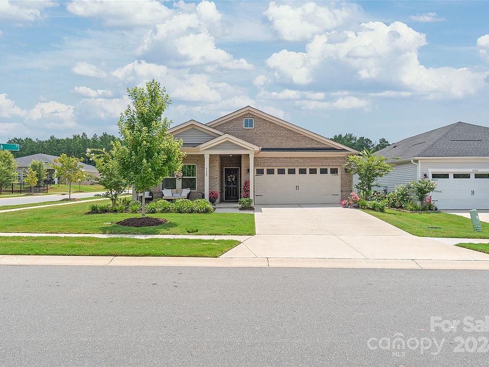 1st image of 9329 Dunwich Dr