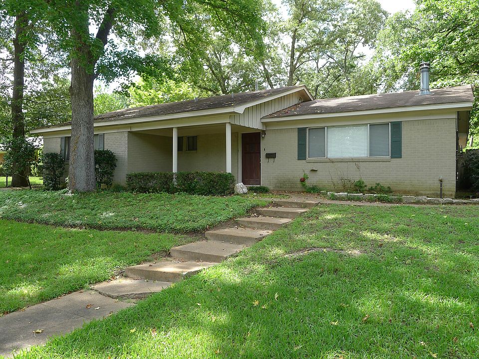 1st image of 143 Brierwood Dr