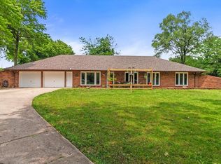 33604 E Corn Spur Rd, Lone Jack, MO 64070