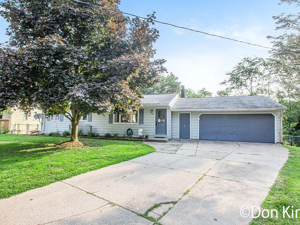 1st image of 1768 Woodrun Ct SE