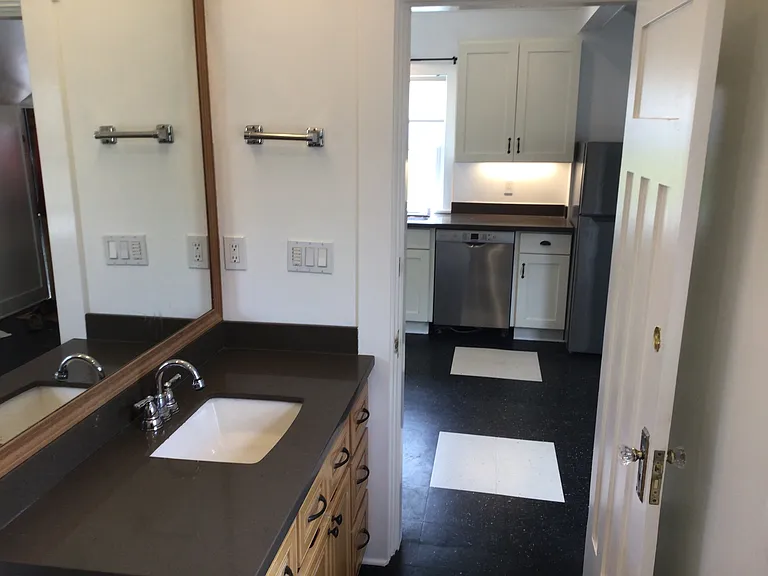 3928 Friday Ave — Photo 5