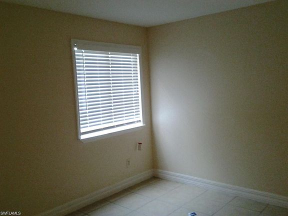 4th image of 2865 Winkler Ave APT 404