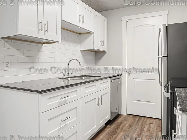 25 N Orchard Dr — Photo 14